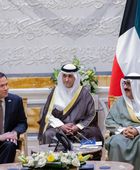 أمير الكويت وزير الخارجية الأمريكي يبحثان المستجدات في المنطقة