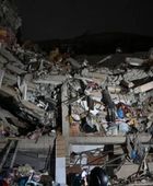 32 قتيلا على الأقل وأكثر من 700 جريح جراء الزلزالين في فنزويلا