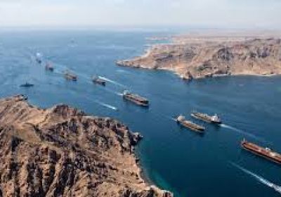 البحرين ترحب بإعلان عُمان توفير ممر آمن لعبور السفن