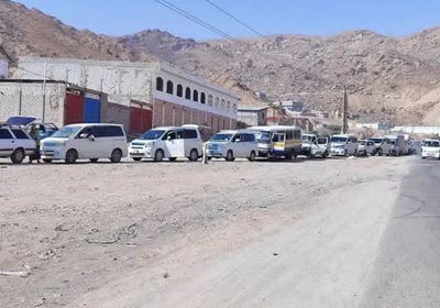 أزمة نقص الغاز تضرب مدن ساحل حضرموت وطوابير أمام المحطات