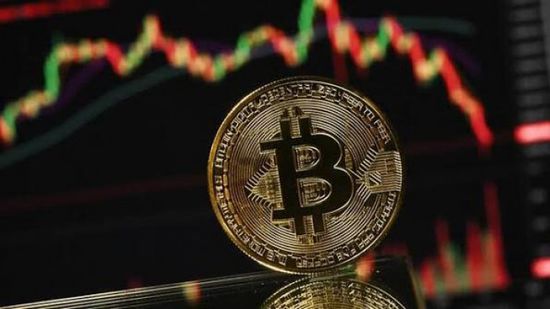 سوق العملات المشفرة تترقب ضغوطاً إضافية مع انتهاء عقود خيارات