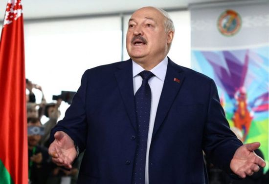 رئيس روسيا البيضاء يجري محادثات مع شي في بكين