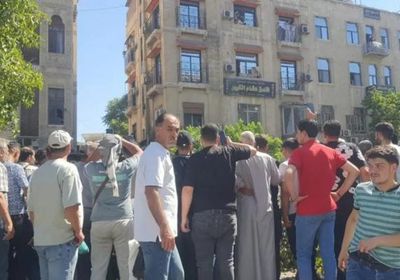 أربعة قتلى جراء الانفجار داخل مقهى في دمشق