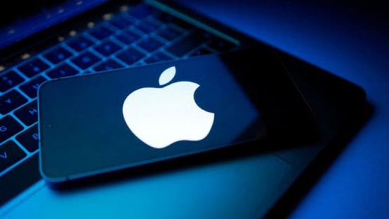 "آبل" ترفع أسعار "ماك بوك" و"آيباد" بسبب طفرة الذكاء الاصطناعي