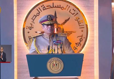 السيسي: ثورة يونيو صرخة حق بأن مصر لا تحكم إلا بأبنائها