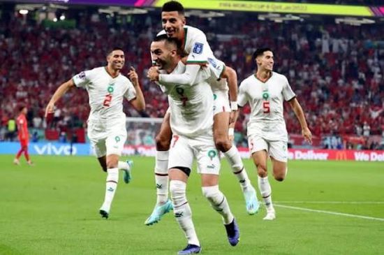 المغرب يكتسح كندا بثلاثية نظيفة ويتأهل لدور الـ16