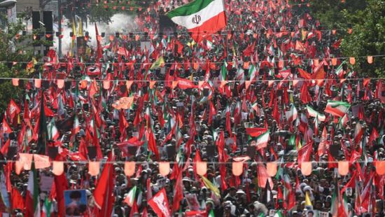 انطلاق موكب جنازة خامنئي في طهران