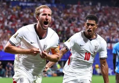 إنجلترا تخرج من محنة أزتيكا كمرشح قوي للفوز بكأس العالم