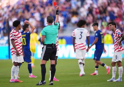 بالغون أساسيا في تشكيل منتخب أمريكا أمام 
