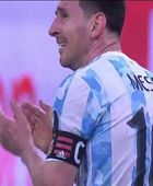 ميسي يذرف الدموع ويلهم الأرجنتين لتحقيق عودة أمام مصر