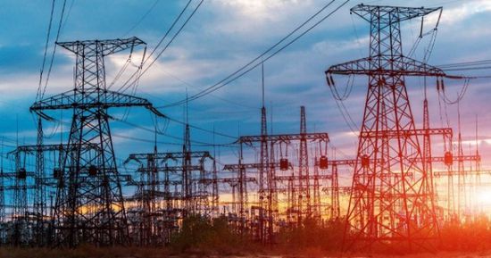 إسبانيا تعلن خطة تدريجية لإلغاء ضريبة إنتاج الكهرباء