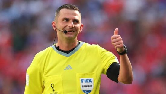 منع الحكام الإنجليز من إدارة مباريات الأرجنتين في كأس العالم يثير التساؤلات