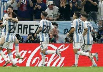 الأرجنتين تتأهل إلى نصف نهائي كأس العالم عبر سويسرا 