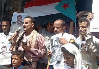 غضب شعبي في المسيمير رفضا لسياسات الوصاية الخارجية