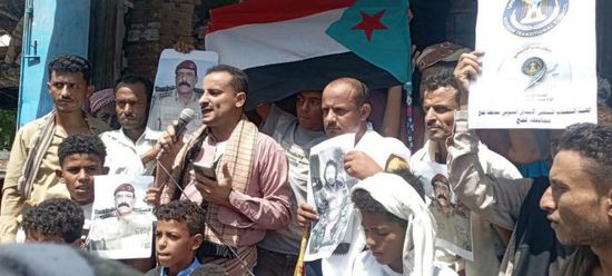 غضب شعبي في المسيمير رفضا لسياسات الوصاية الخارجية