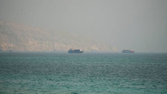 الجيش الأمريكي: قواتنا جاهزة لضمان حرية الملاحة بمضيق هرمز