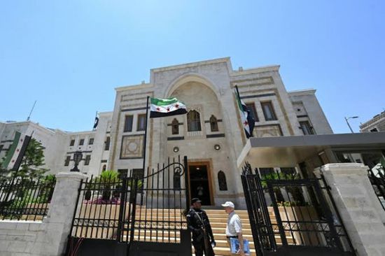 قصة عقد مجلس الشعب السوري الانتقالي أولى جلساته