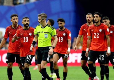 "فيفا" يقرر استبعاد حكم مباراة مصر والأرجنتين