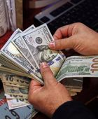 الدولار يسجل تراجعاً طفيفاً بانتظار بيانات التضخم