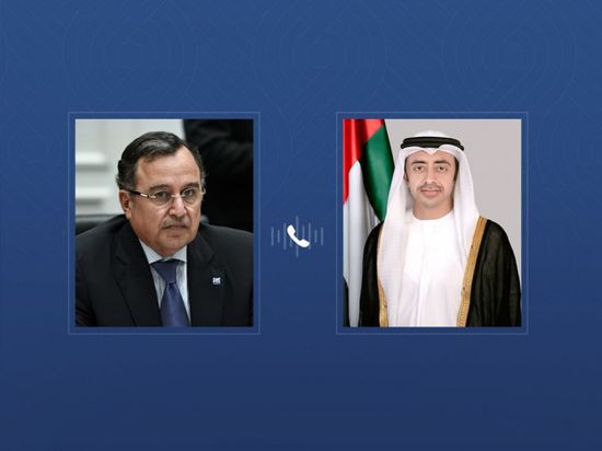 عبدالله بن زايد يتلقى اتصالاً هاتفياً من أمين عام الجامعة العربية