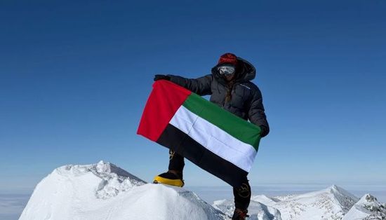 فاطمة العوضي.. إماراتية في الـ18 تواصل تحدي القمم السبع نحو إنجاز عالمي جديد