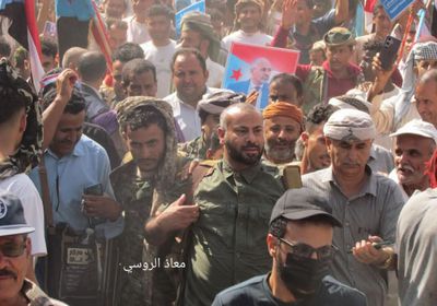 محافظ الضالع ينضم للوقفة الاحتجاجية الرافضة للوصاية السعودية
