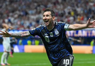 ميسي يتصدر سباق الحذاء الذهبي في كأس العالم 2026