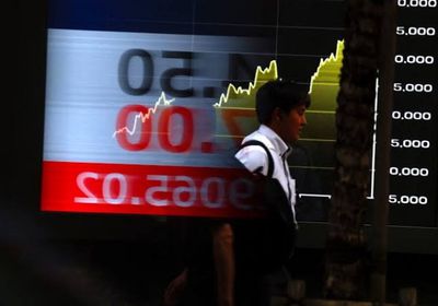 الأسهم اليابانية تغلق على تراجع بضغط من قطاع التكنولوجيا