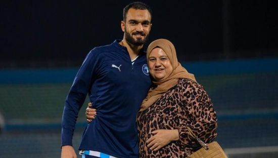 "ست الكل رقم واحد".. مصطفى زيكو يرد برسالة مؤثرة على والدته بعد حديثها عنه