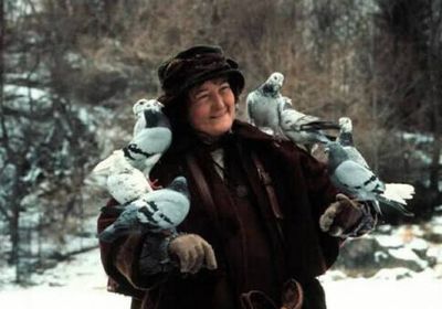 وفاة سيدة الحمام في فيلم Home Alone2