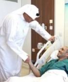 وزير الدفاع الكويتي يزور مصابي هجمات استهدفت منشآت عسكرية