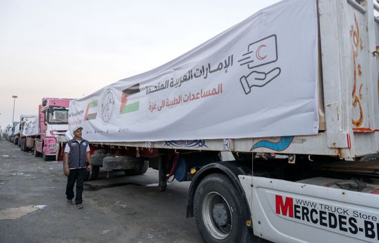 ضمن "الفارس الشهم 3".. دخول 5 قوافل مساعدات إماراتية إلى غزة