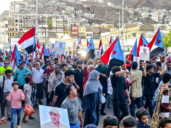 المطالب السبعة لنقابات عمال الجنوب.. خارطة طريق في مواجهة حرب الخدمات