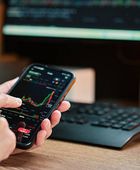 تراجع العقود الآجلة للأسهم الأمريكية خلال تعاملات ما قبل الافتتاح