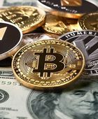 صعود الأصول المشفرة بختام التداولات مدعومة بتدفقات صناديق البيتكوين