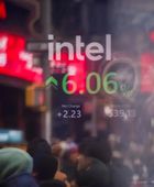 صعود سهم "إنتل" بتعاملات ما قبل الافتتاح بالبورصة الأمريكية