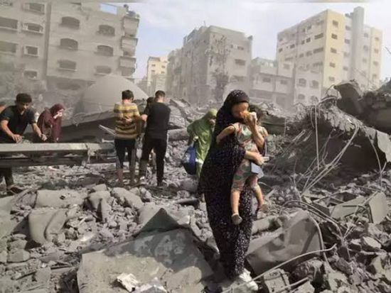 مستشار الرئيس الفلسطيني: من حقنا الدفاع عن أنفسنا بكل الوسائل المتاحة