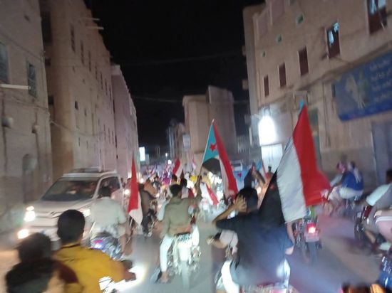 شباب الغضب ينظمون مسيرة جماهيرية رفضًا للوصاية والاحتلال