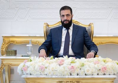 أحمد الشرع يقدم التعازي في ضحايا حادث طريق دمشق - ديرالزور