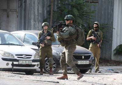 إصابة مواطن فلسطيني برصاص الاحتلال جنوب غزة