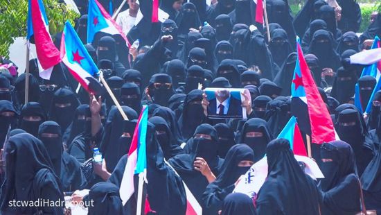 حرائر وادي حضرموت يتظاهرن للمطالبة بإخراج القوات اليمنية