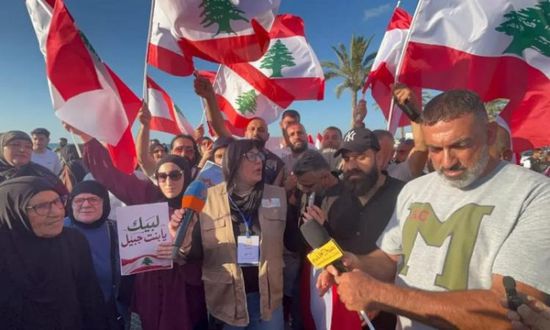 وقفة احتجاجية في صور تنديدًا بالاحتلال الإسرائيلي