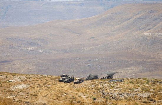 الجيش الإسرائيلي يعتقل مدنيين بعد تسللهما إلى الأراضي السورية