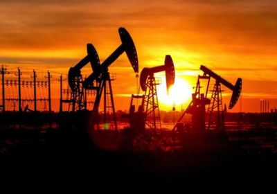 أسعار النفط تهوى بنسبة 8.7%