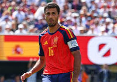 رودري لاعب مانشستر سيتي يخضع لعملية جراحية في الظهر