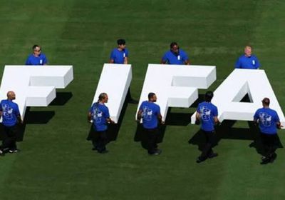 الفيفا يسعى لجمع 4.2 مليار دولار