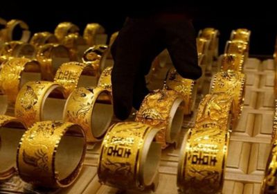 هبوط أسعار الذهب مع استقرار مؤشر الدولار