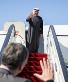 في ختام زيارة عمل.. رئيس الإمارات يغادر بلغراد