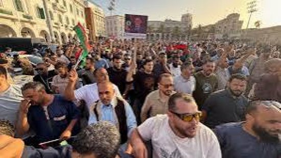 متظاهرون يحتشدون في طرابلس للمطالبة برحيل الدبيبة