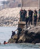 إسبانيا تعلن عودة جميع المهاجرين إلى المغرب